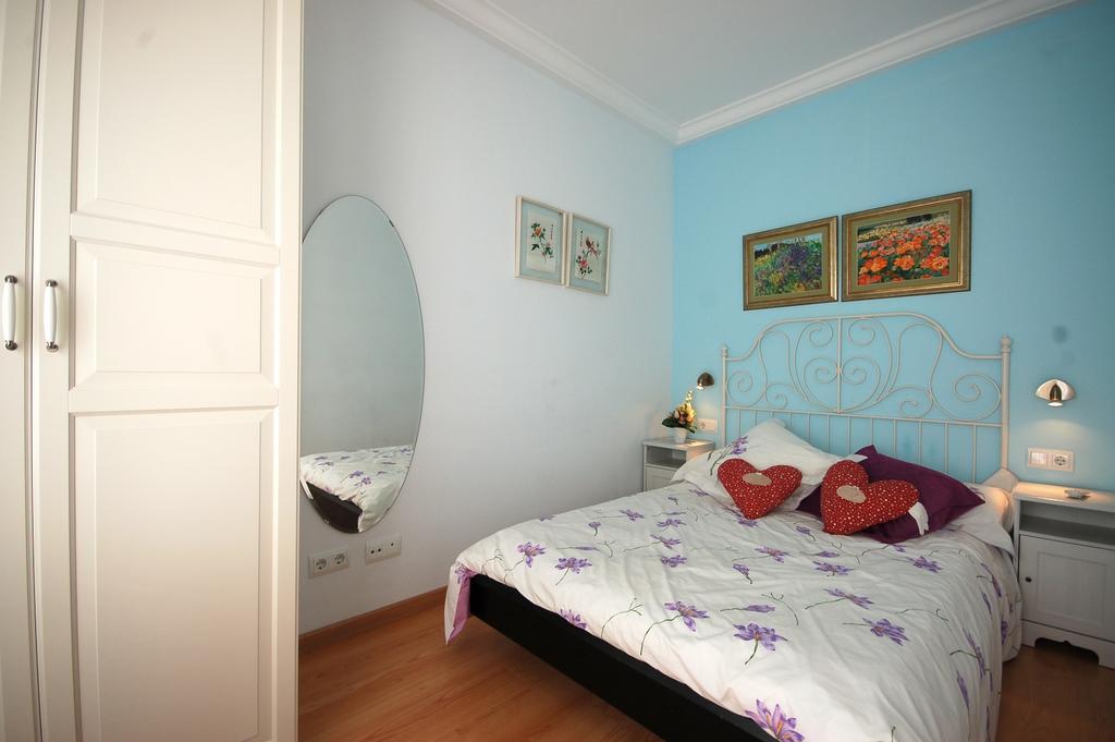 Lets Holidays Centric Apartment In Barcelone Chambre photo