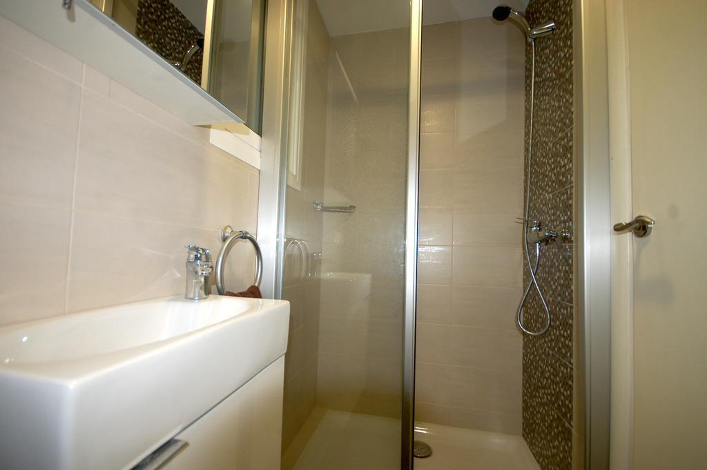 Lets Holidays Centric Apartment In Barcelone Chambre photo
